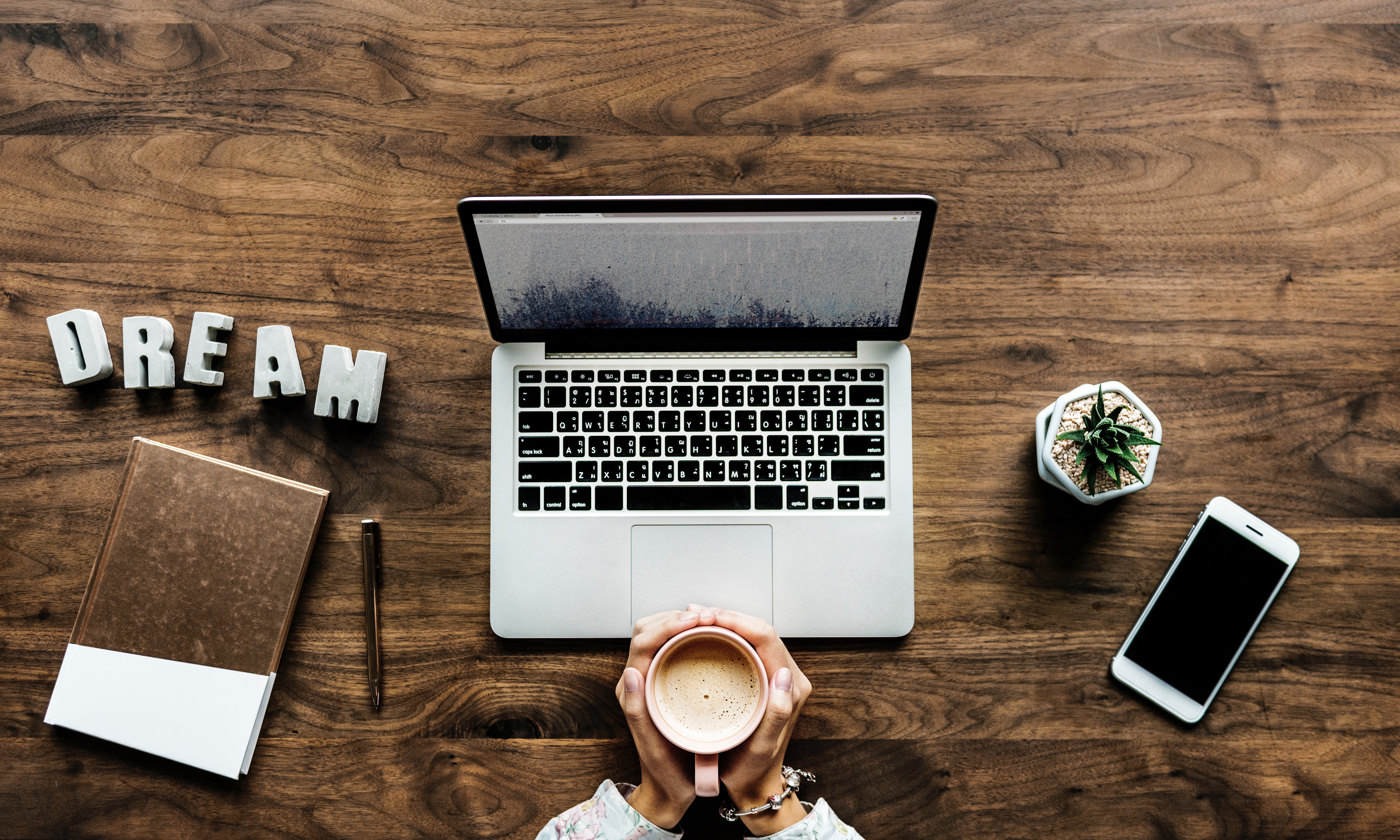 15 Bestselling Authors Share Their Best Advice To Aspiring Writers - Writing Routines